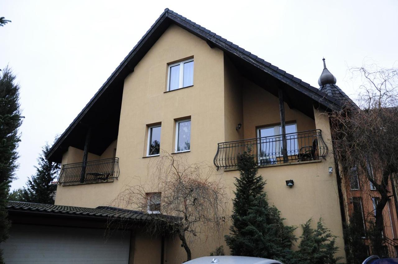 Hotel Zieliniec 2*