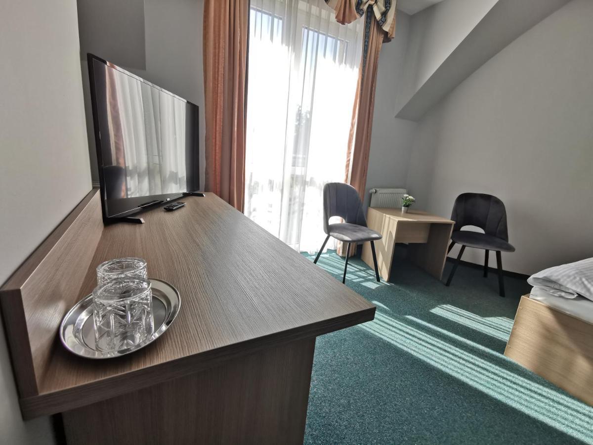 Hotel Zieliniec Poznan